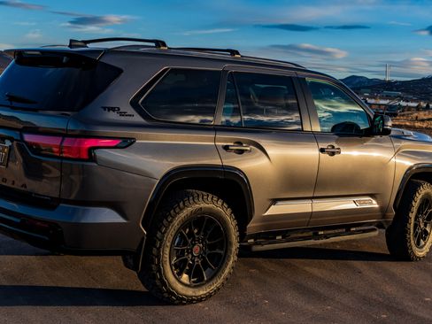 Used 2025 Toyota Sequoia Platinum w/ TRD Off-Road Package image 10