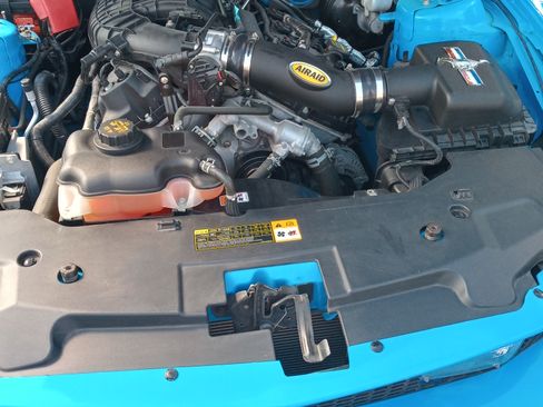 Used 2011 Ford Mustang Coupe image 23