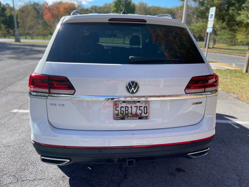 Used 2022 Volkswagen Atlas SE w/ Panoramic Sunroof Package image 10