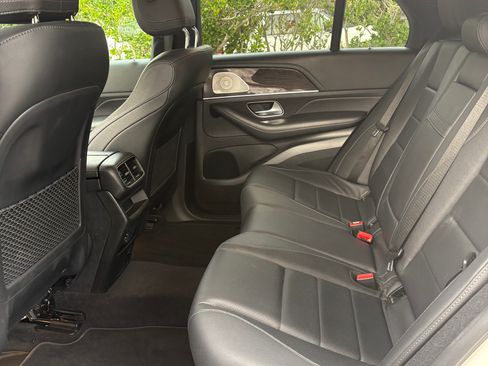 Used 2022 Mercedes-Benz GLE 350 image 11