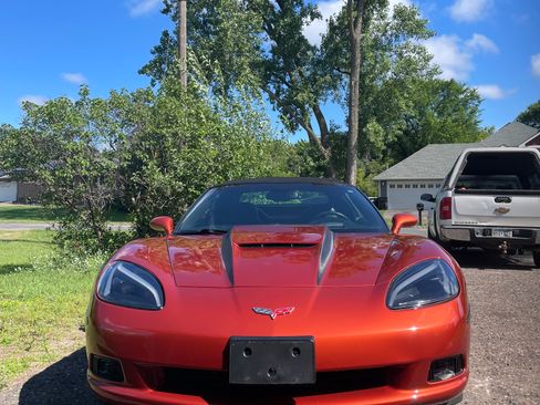 Used 2005 Chevrolet Corvette Convertible w/ Preferred Equipment Group RWD image 14