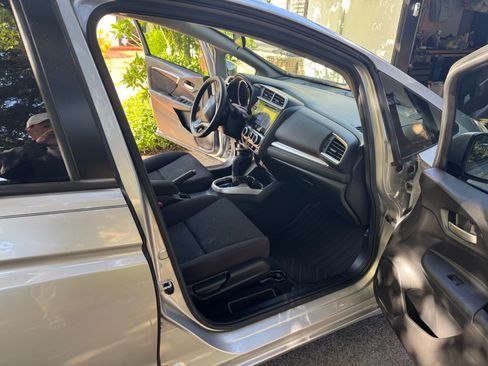 Used 2016 Honda Fit EX image 8