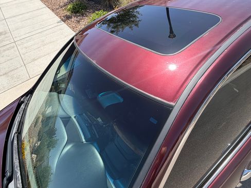 Used 2011 Honda Accord EX-L image 6