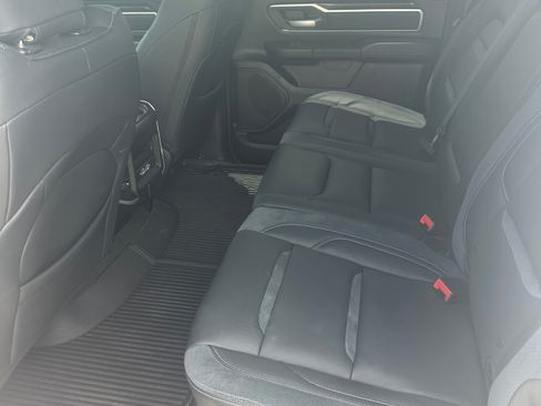 Used 2023 RAM 1500 Big Horn AWD/4WD image 10