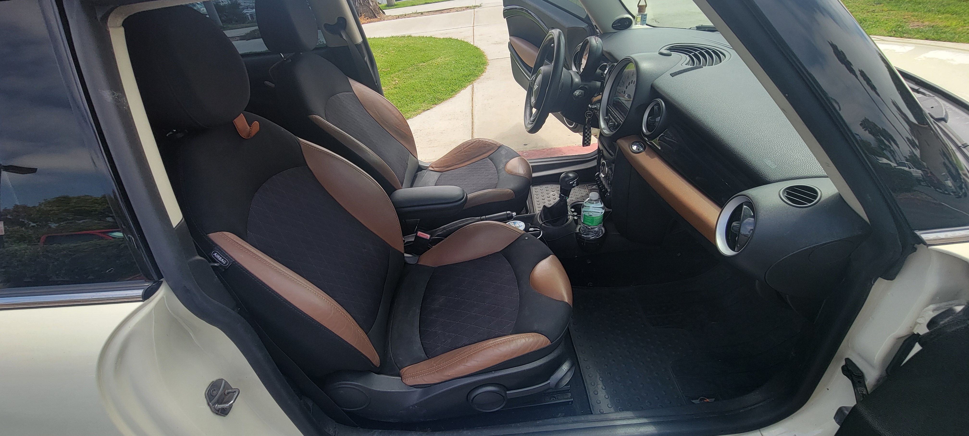 Used 2011 MINI Cooper Hardtop FWD image 13