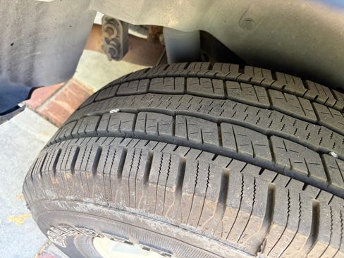 Used 2004 Chevrolet Suburban LT w/ Preferred Equipment Group AWD/4WD image 14