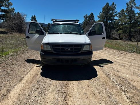 Used 2003 Ford F150 XL RWD image 4