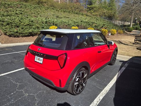 Used 2026 MINI Cooper S image 1