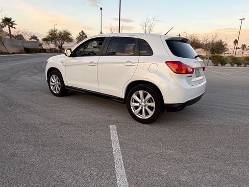 Used 2014 Mitsubishi Outlander Sport ES image 14
