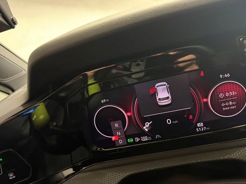 Used 2024 Volkswagen GTI S image 5