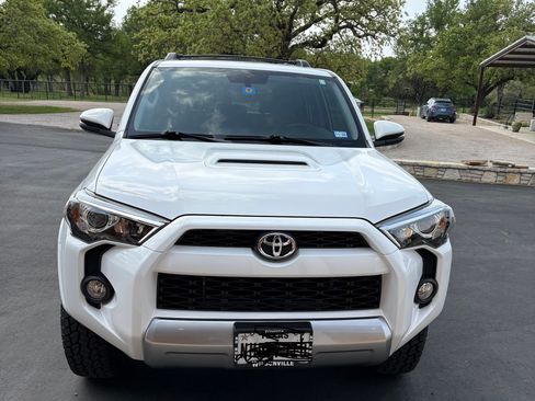 Used 2018 Toyota 4Runner TRD Off-Road Premium image 1