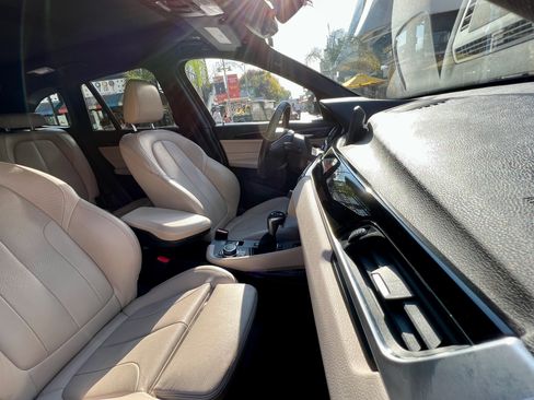 Used 2018 BMW X1 sDrive28i image 10