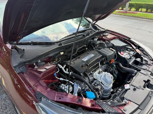 Used 2015 Honda Accord LX image 29