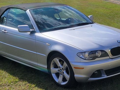 Used 2006 BMW 325Ci Convertible image 2