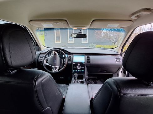 Used 2013 Ford Flex Limited image 11
