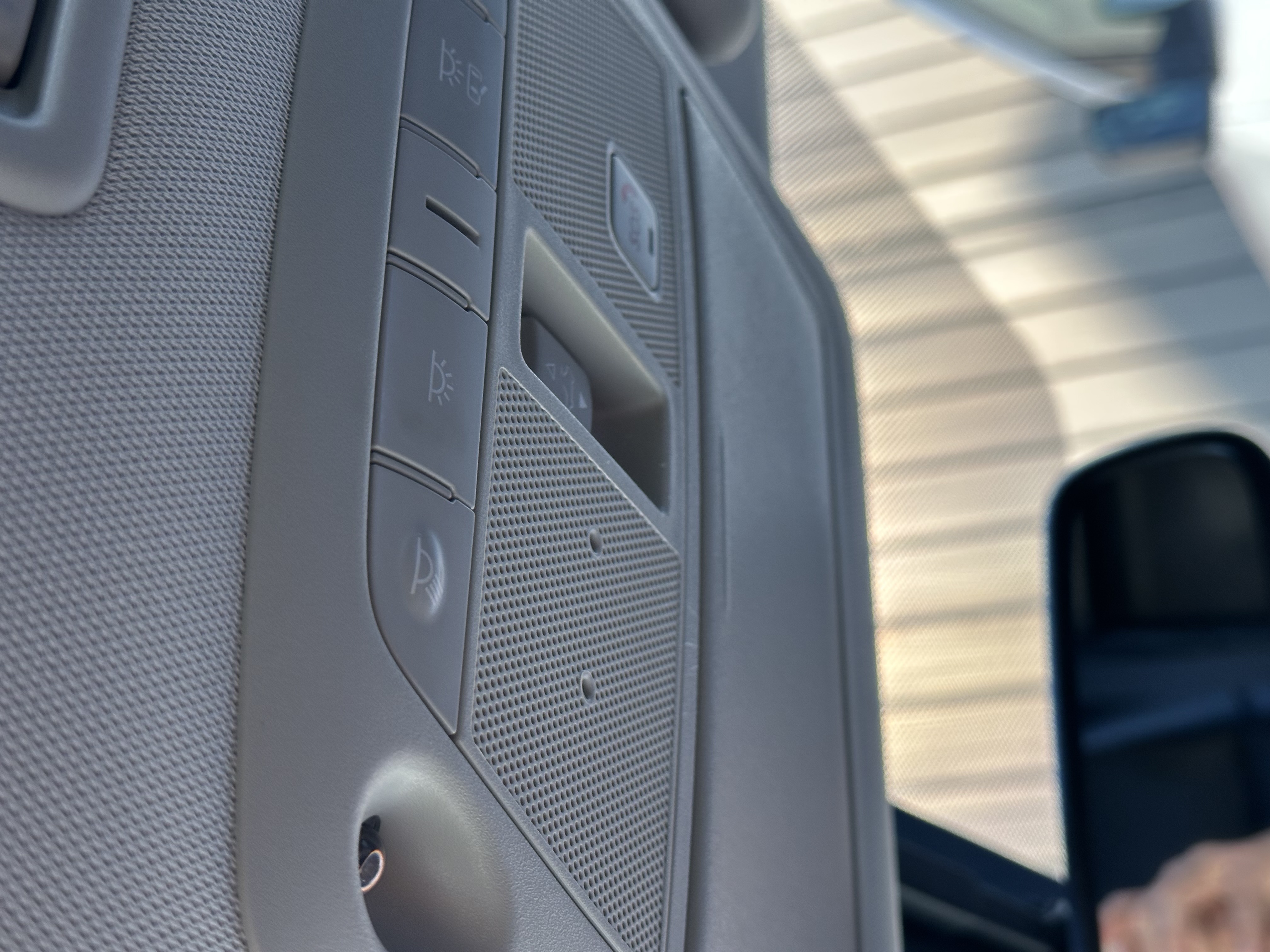 Used 2018 Nissan Pathfinder Platinum AWD/4WD image 15