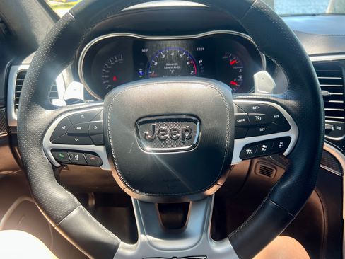 Used 2018 Jeep Grand Cherokee Trackhawk image 17