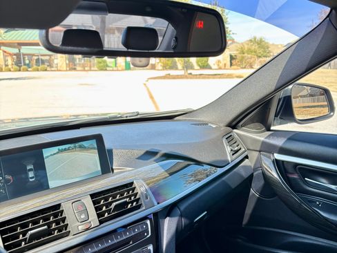 Used 2017 BMW 330i Sedan image 13