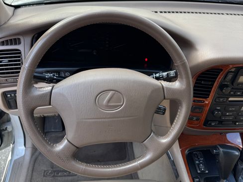 Used 1999 Lexus LX 470 4WD image 15