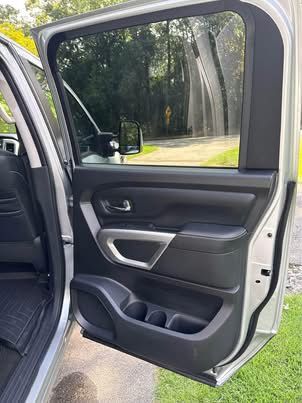 Used 2018 Nissan Titan PRO-4X AWD/4WD image 14