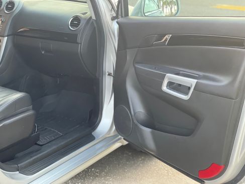 Used 2014 Chevrolet Captiva Sport LT w/ Convenience Package image 14