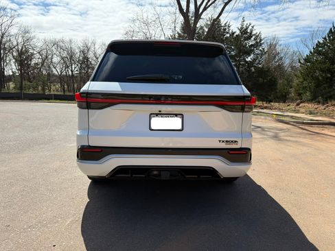 Used 2025 Lexus TX 500h AWD w/ Technology Package image 6