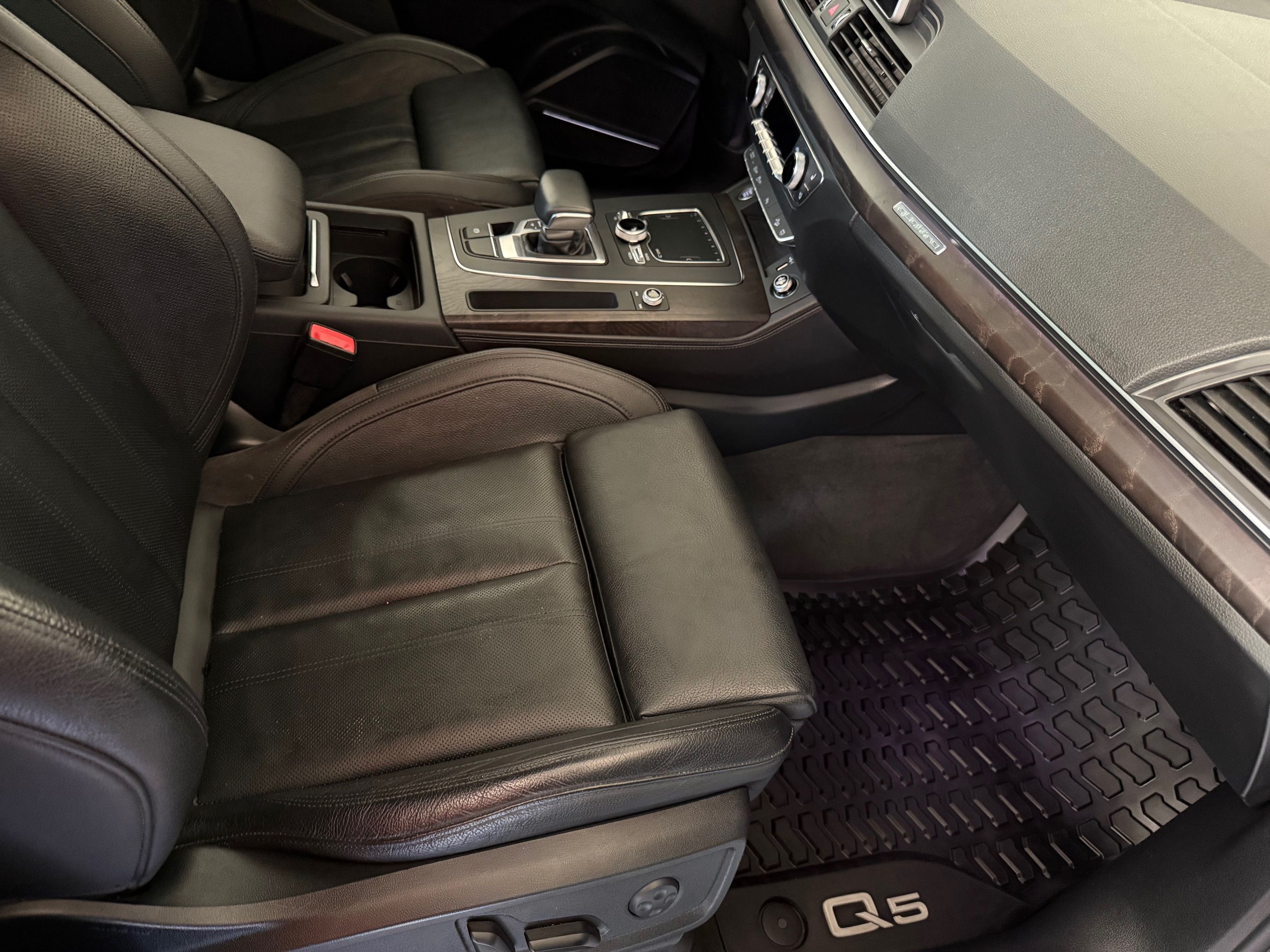Used 2018 Audi Q5 Prestige w/ Prestige Package AWD/4WD image 20