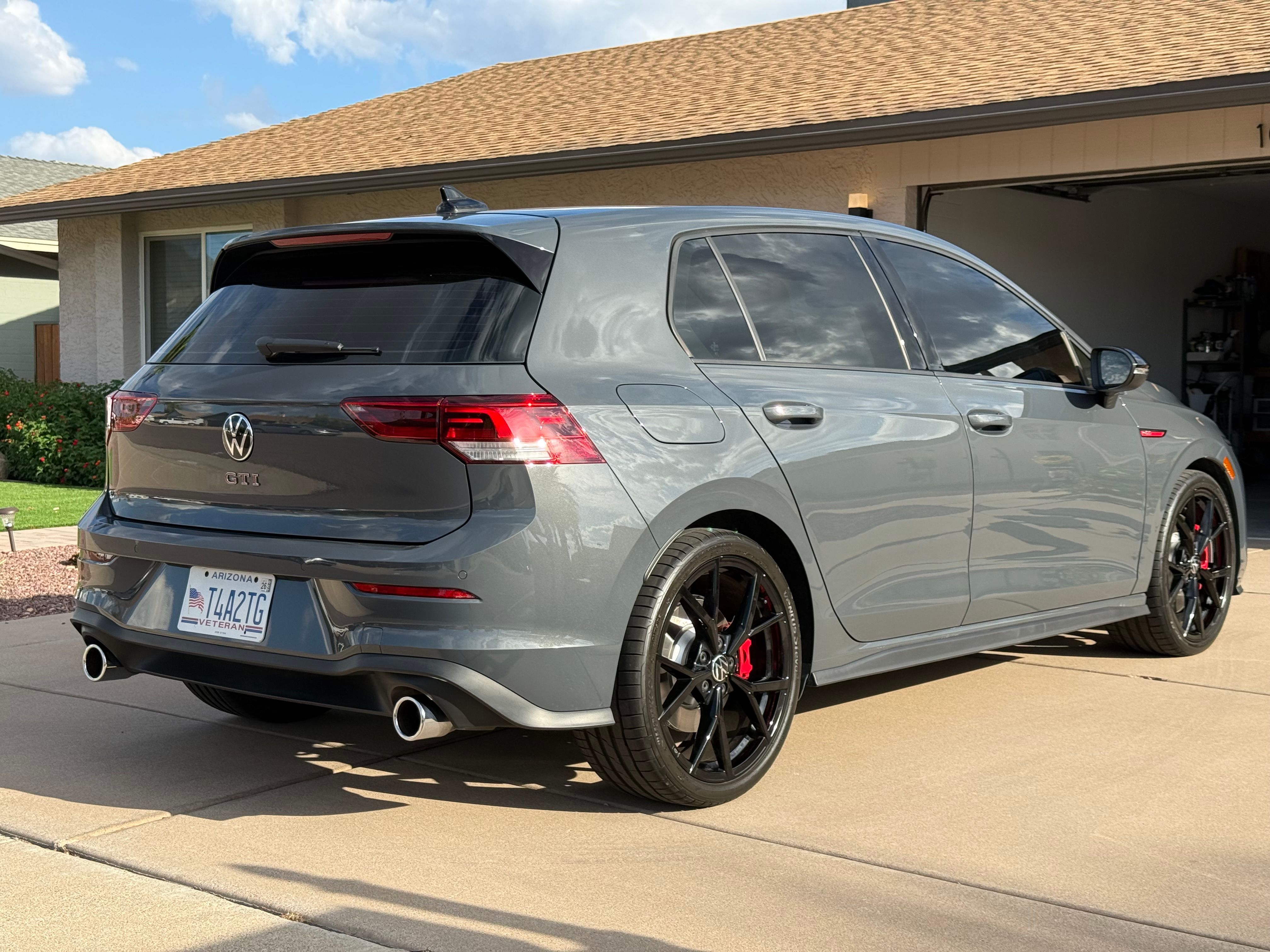 Used 2024 Volkswagen GTI S FWD image 9