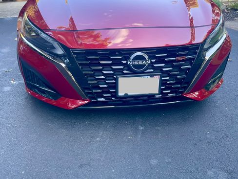 Used 2024 Nissan Altima 2.5 SR w/ SR Premium Package image 11