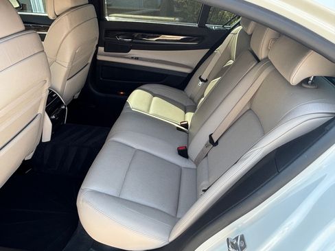 Used 2012 BMW 750Li RWD image 12