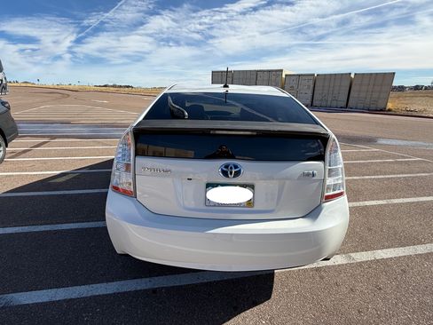 Used 2011 Toyota Prius Two image 17