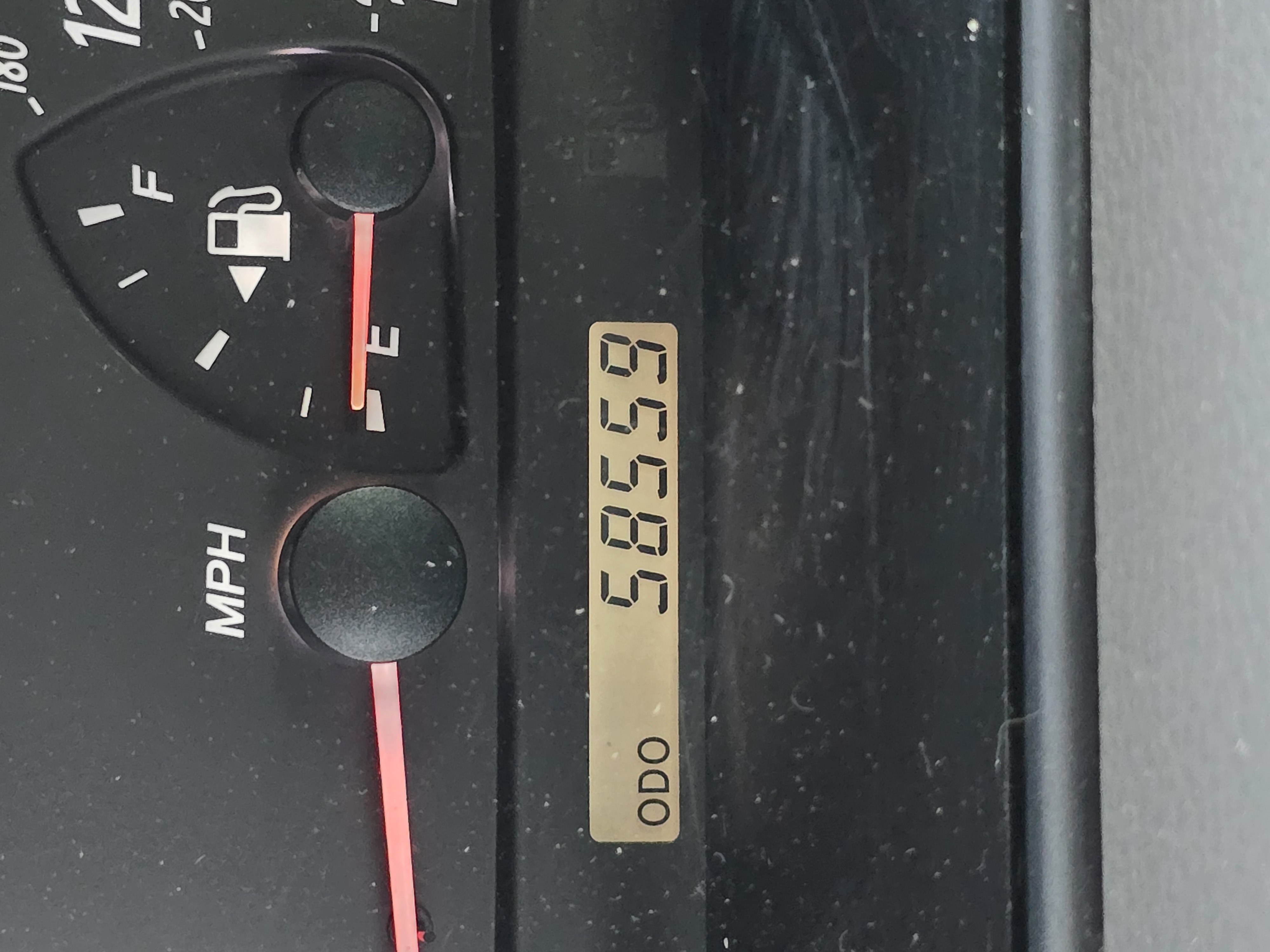 Used 2004 Toyota Camry XLE w/ XLE Premium Pkg FWD image 6