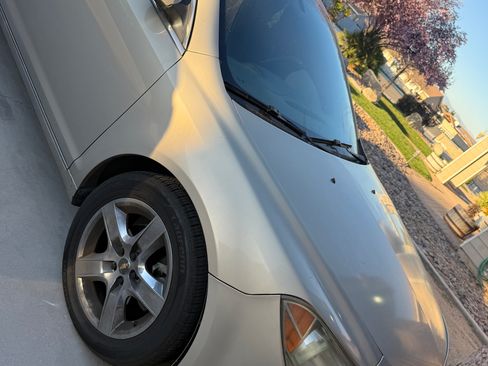 Used 2010 Chevrolet Malibu LT image 4