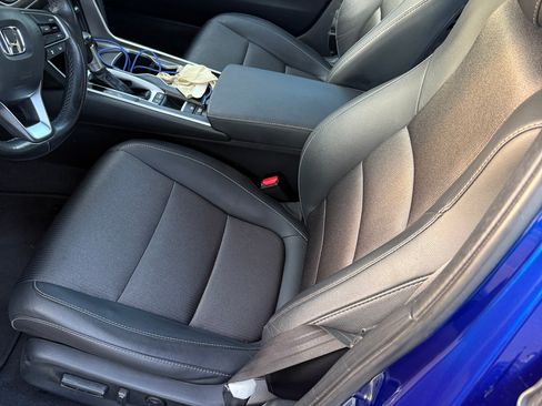 Used 2020 Honda Accord Sport image 4