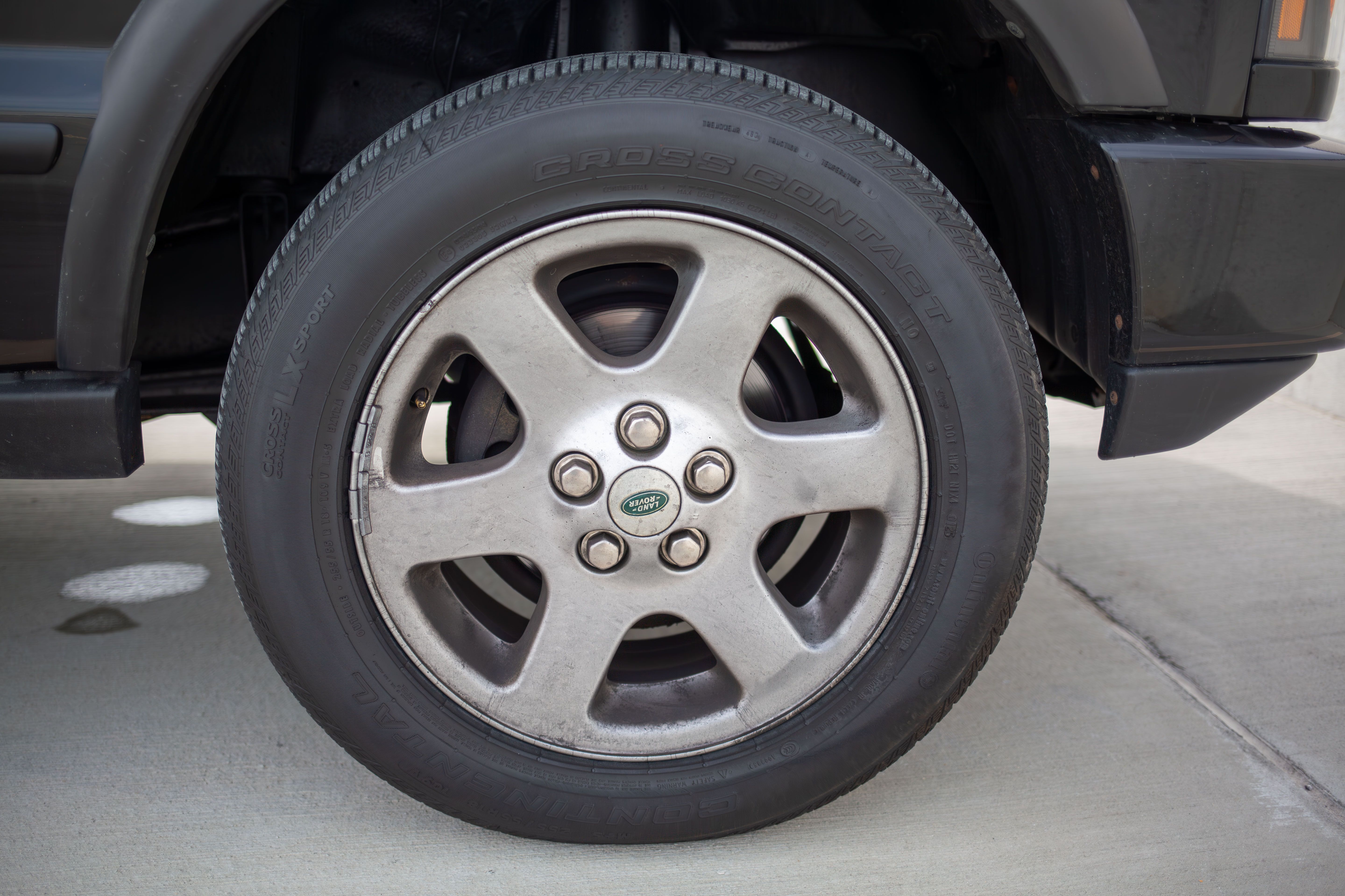 Used 2004 Land Rover Discovery SE AWD/4WD image 14