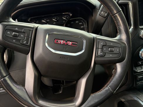 Used 2020 GMC Sierra 1500 AT4 w/ AT4 Premium Package image 12