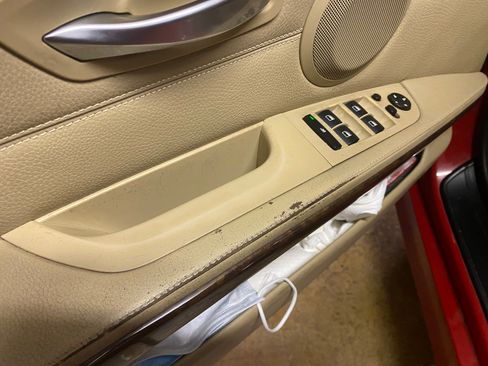 Used 2006 BMW 325i Sedan RWD image 10