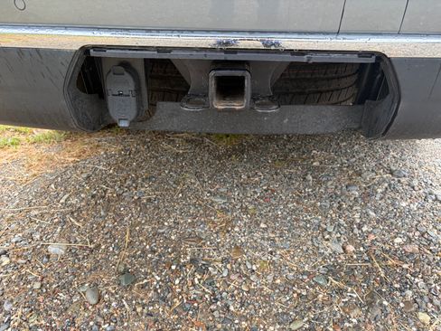 Used 2024 Chevrolet Suburban LS w/ Max Trailering Package image 11