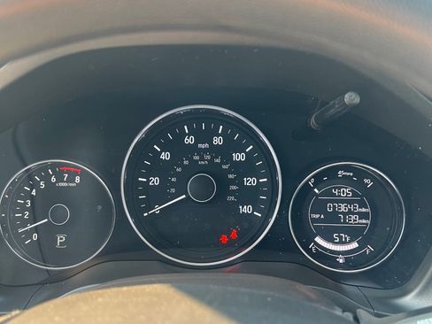 Used 2016 Honda HR-V EX image 15