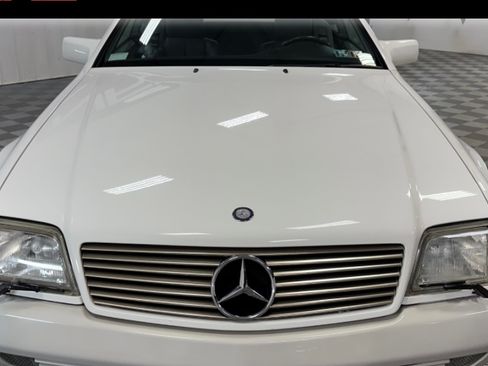 Used 1995 Mercedes-Benz SL 500 image 4