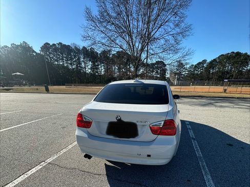 Used 2006 BMW 325i Sedan image 4