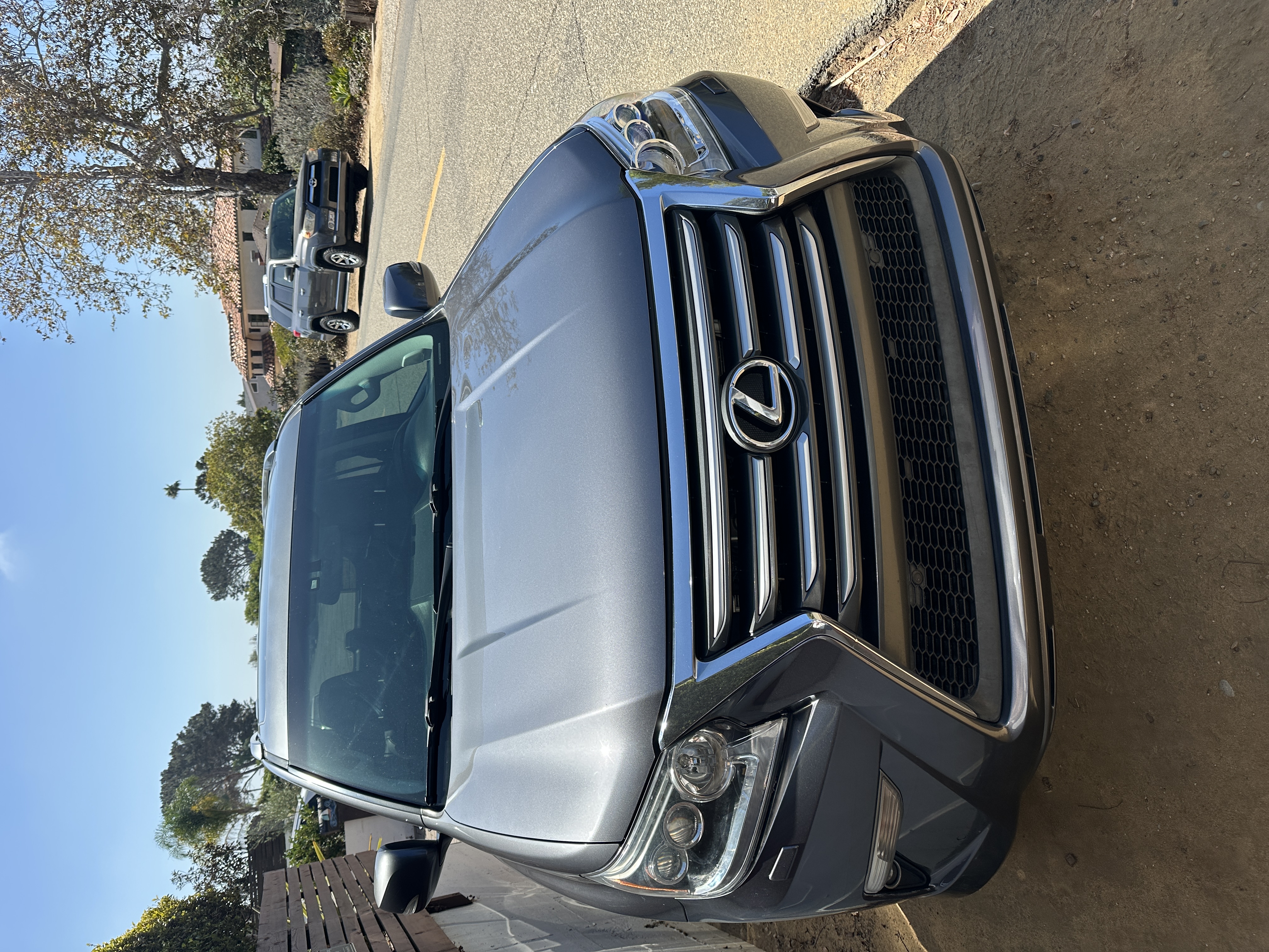 Used 2015 Lexus GX 460 w/ Premium Package AWD/4WD image 14