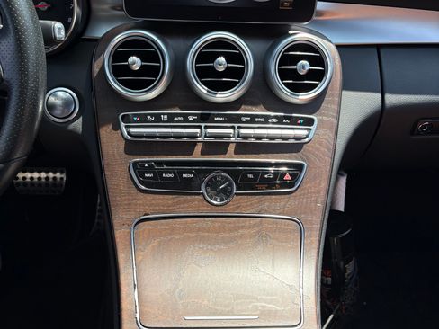 Used 2017 Mercedes-Benz C 300 Coupe image 9