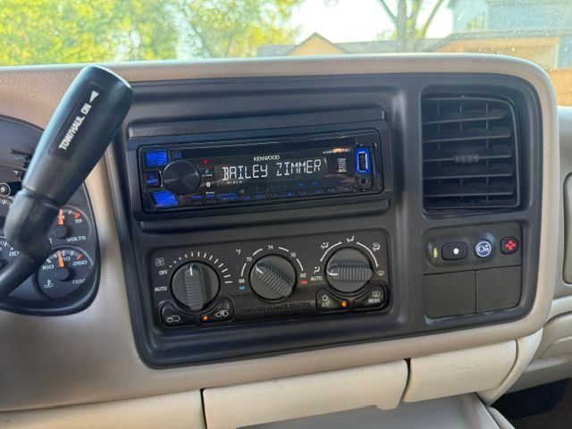 Used 2002 Chevrolet Tahoe LT AWD/4WD image 10