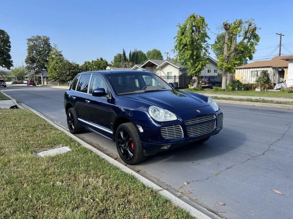 Used 2006 Porsche Cayenne Turbo S AWD/4WD image 18