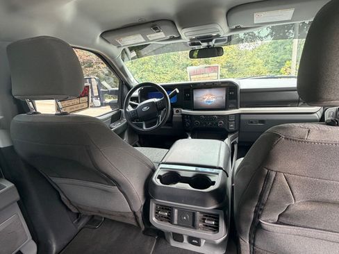 Used 2023 Ford F250 XLT w/ XLT Premium Package AWD/4WD image 5