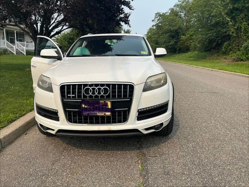 Used 2015 Audi Q7 3.0T Premium Plus w/ Premium Plus Package AWD/4WD image 8