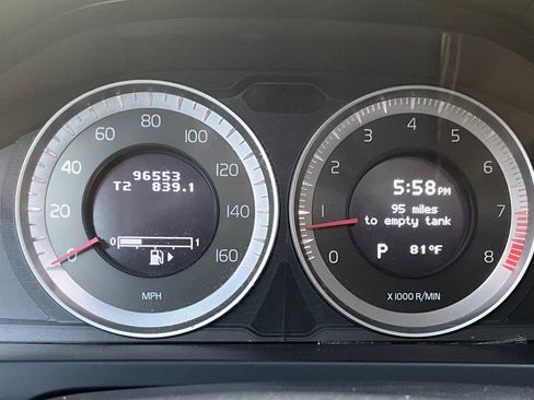 Used 2012 Volvo S60 T5 image 21