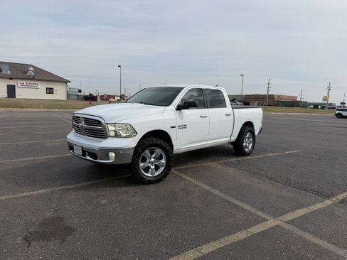 Used 2016 RAM 1500 Big Horn image 1