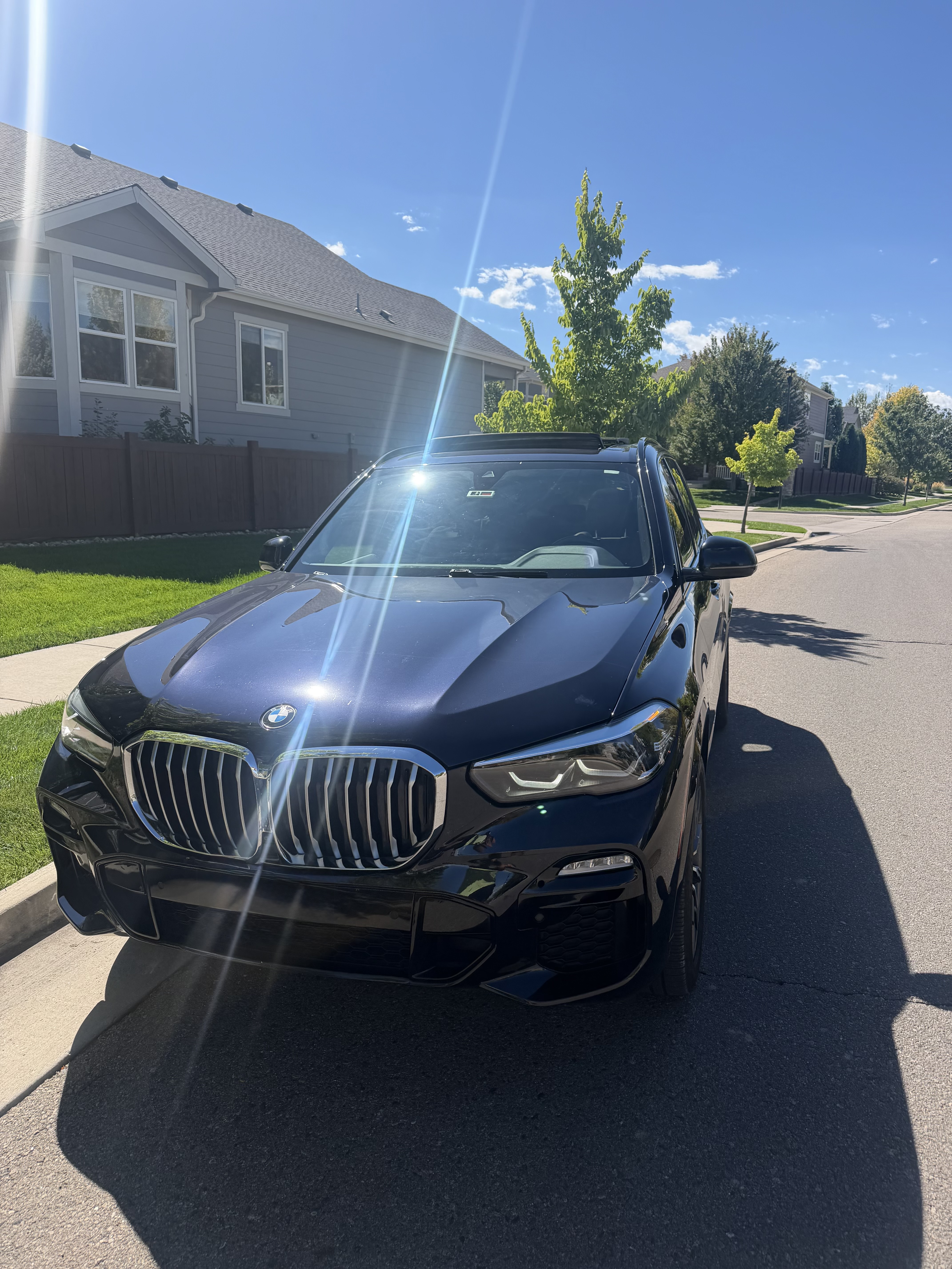 Used 2020 BMW X5 xDrive40i w/ M Sport Package AWD/4WD image 1